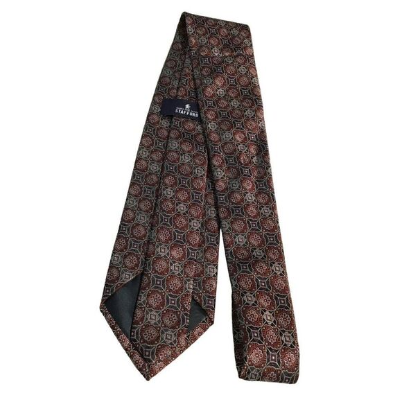 5/$10 Stafford Red Floral Men's Tie 100% Polyester 56 Inch - Picture 2 of 5